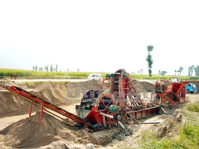 Worksite of  bucket and wheel type sand washing machine