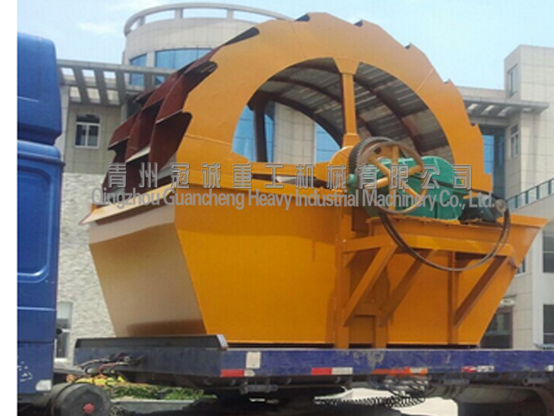 Wheel type sand washing machine